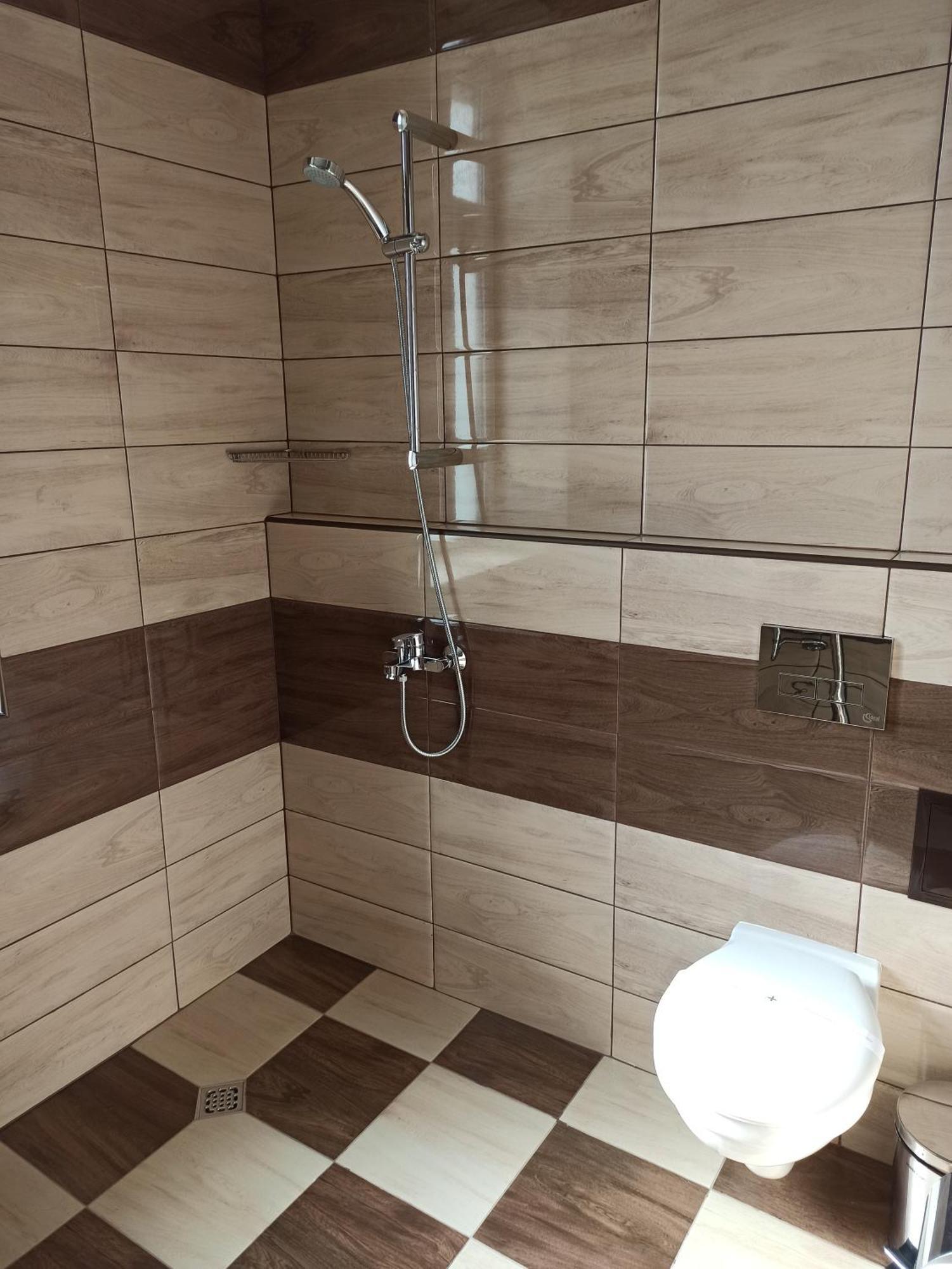 Хотел Театъръ Hotel Плевен Екстериор снимка